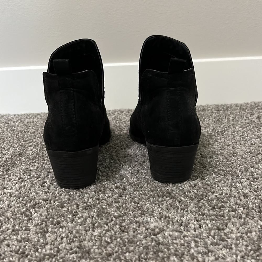 Booties - Picture 3 of 4